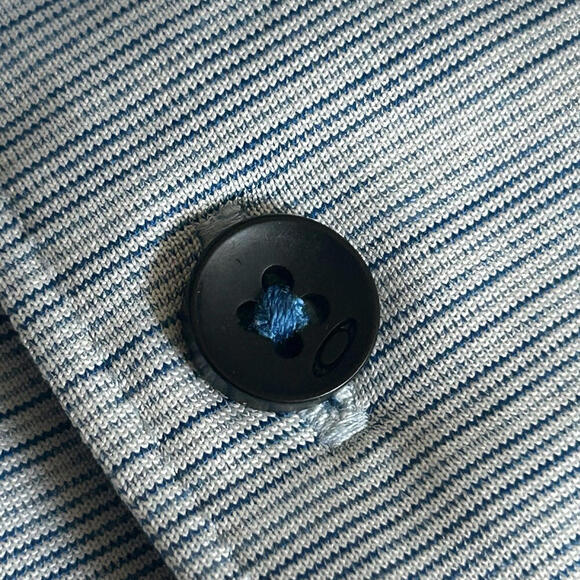 Oakley Men’s Large Polo Golf Shirt Light Stripes Blue - Picture 6 of 9